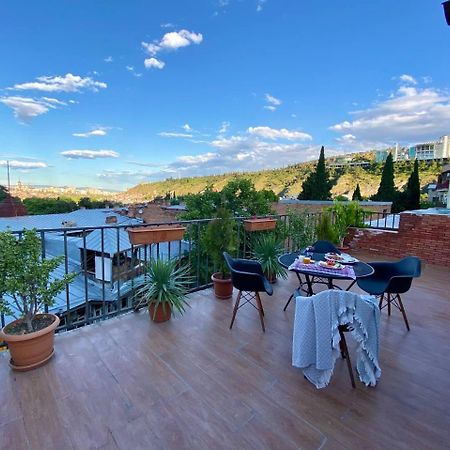 Hotel "Tbilisi Tales" In The Heart Of The Old City エクステリア 写真