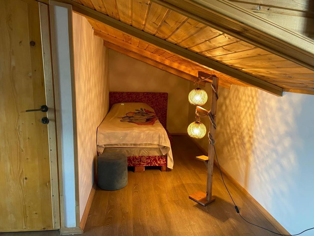 Hotel "Tbilisi Tales" In The Heart Of The Old City エクステリア 写真