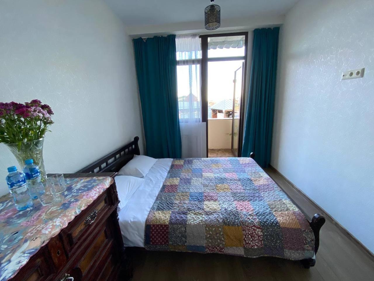 Hotel "Tbilisi Tales" In The Heart Of The Old City エクステリア 写真