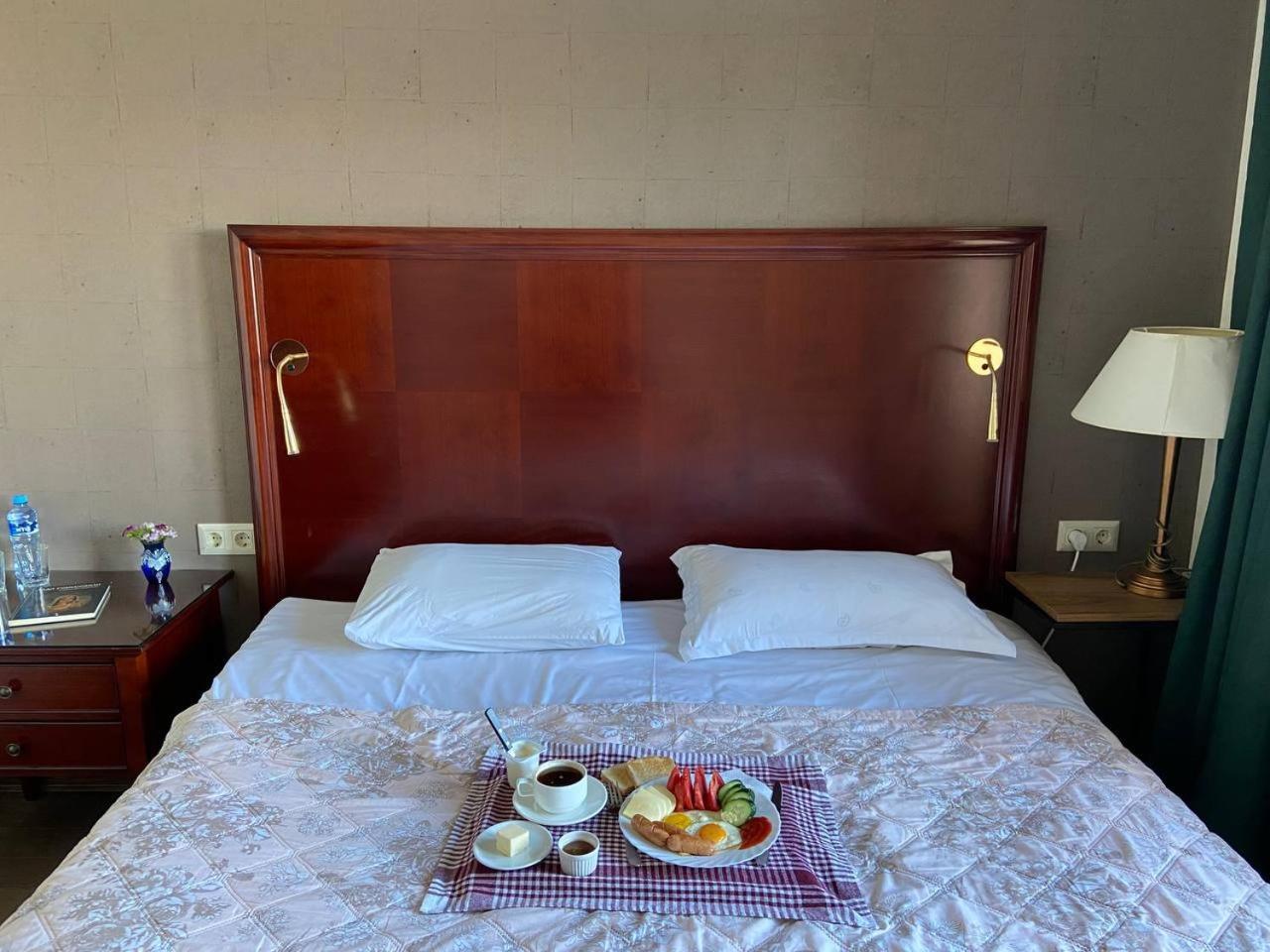 Hotel "Tbilisi Tales" In The Heart Of The Old City エクステリア 写真