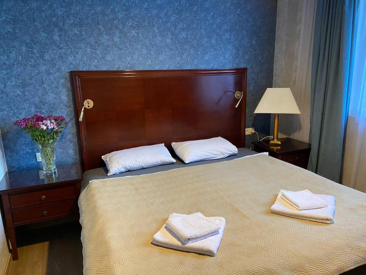 Hotel "Tbilisi Tales" In The Heart Of The Old City エクステリア 写真